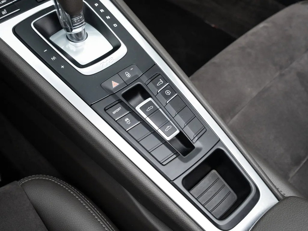 Porsche 718 Boxster