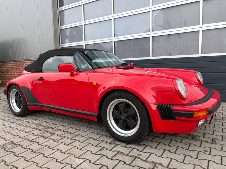 Porsche 911 Carrera 3.2 Speedster