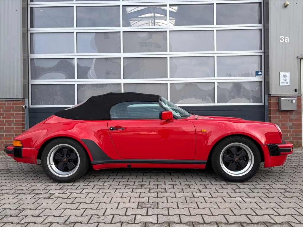 Porsche 911 Carrera 3.2 Speedster