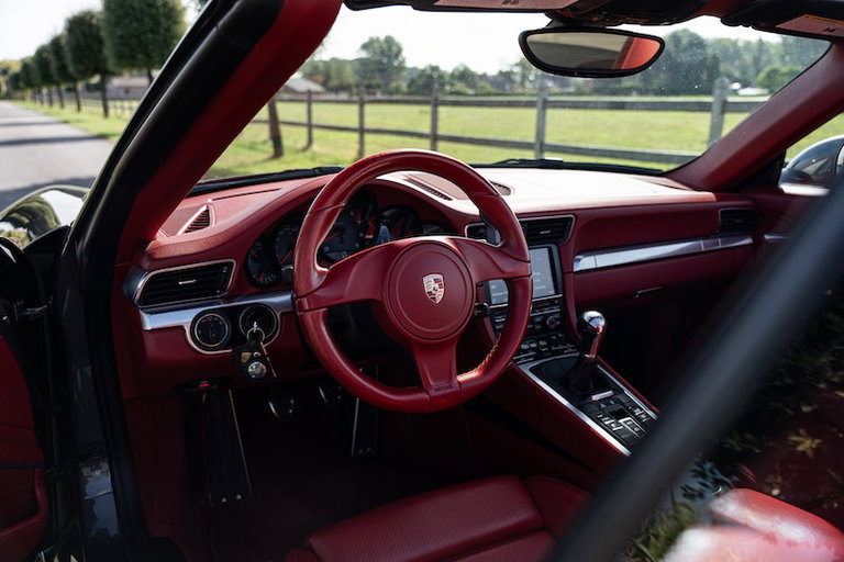 Porsche 991 Carrera