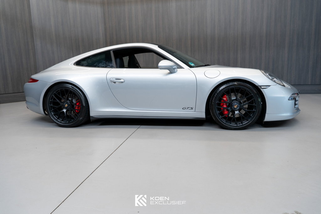 Porsche 991 Carrera GTS