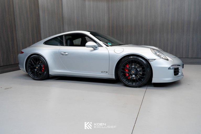 Porsche 991 Carrera GTS