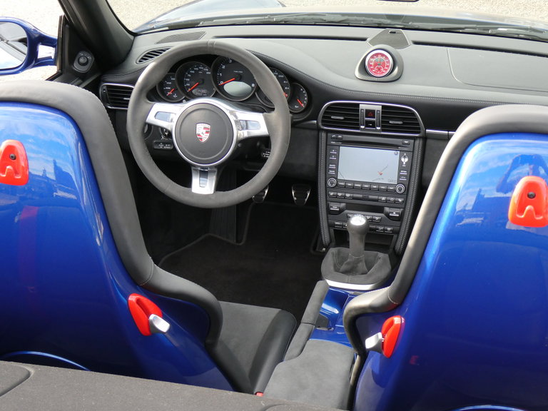Porsche 997.2 Carrera GTS