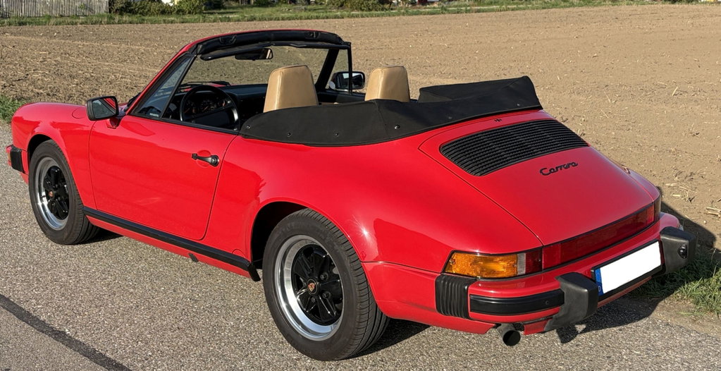 Porsche 911 Carrera 3.2