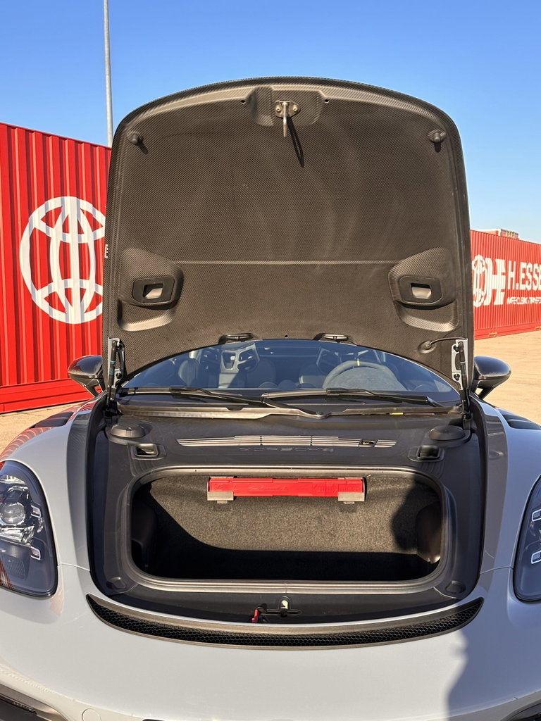 Porsche 718 Cayman GT4 RS