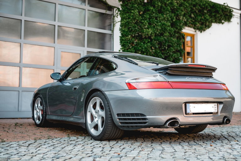 Porsche 996.2 Carrera 4S