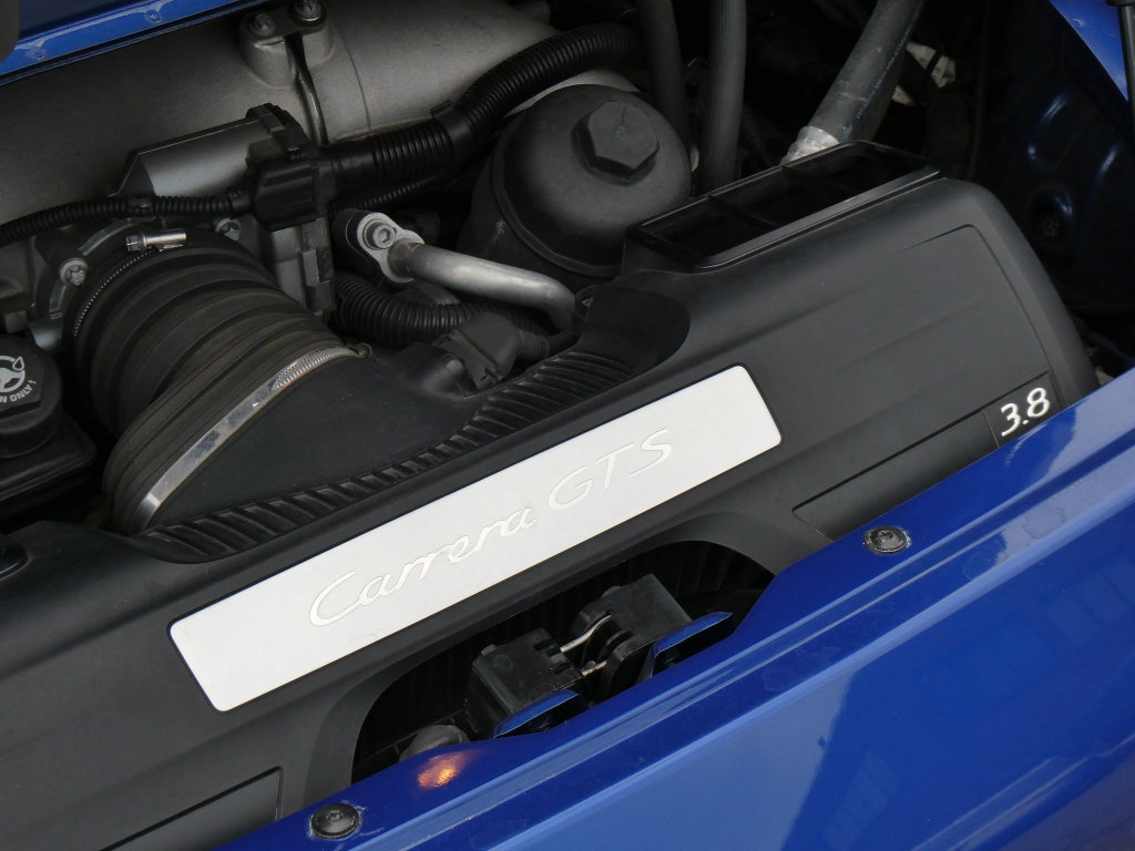 Porsche 997.2 Carrera GTS