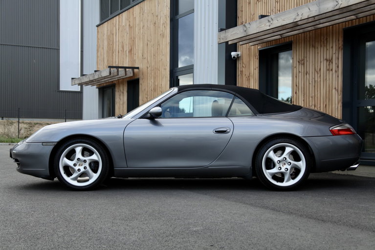 Porsche 996 Carrera