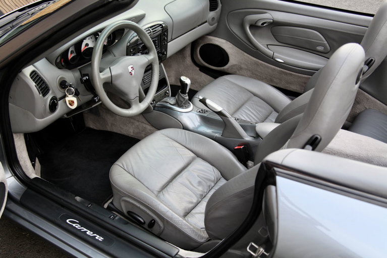 Porsche 996 Carrera