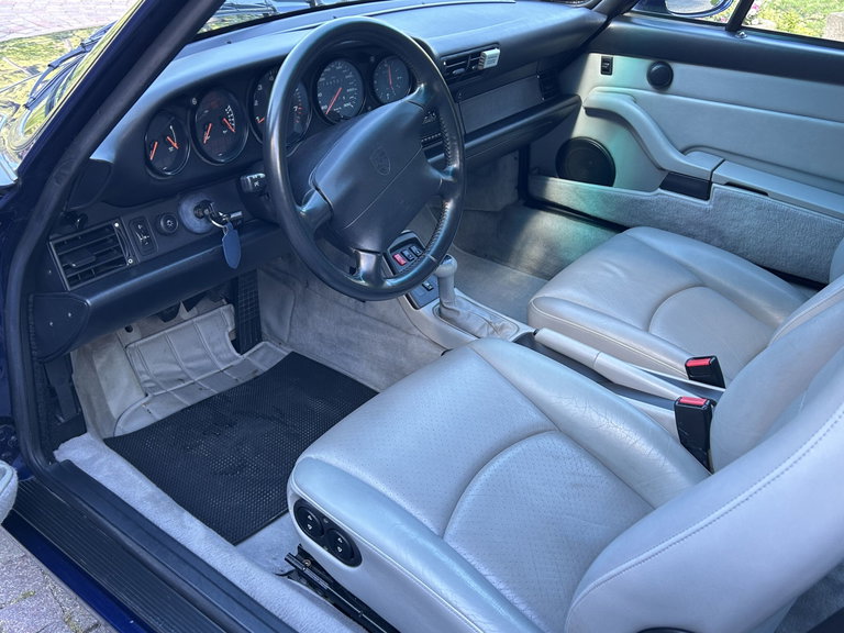 Porsche 993 Carrera