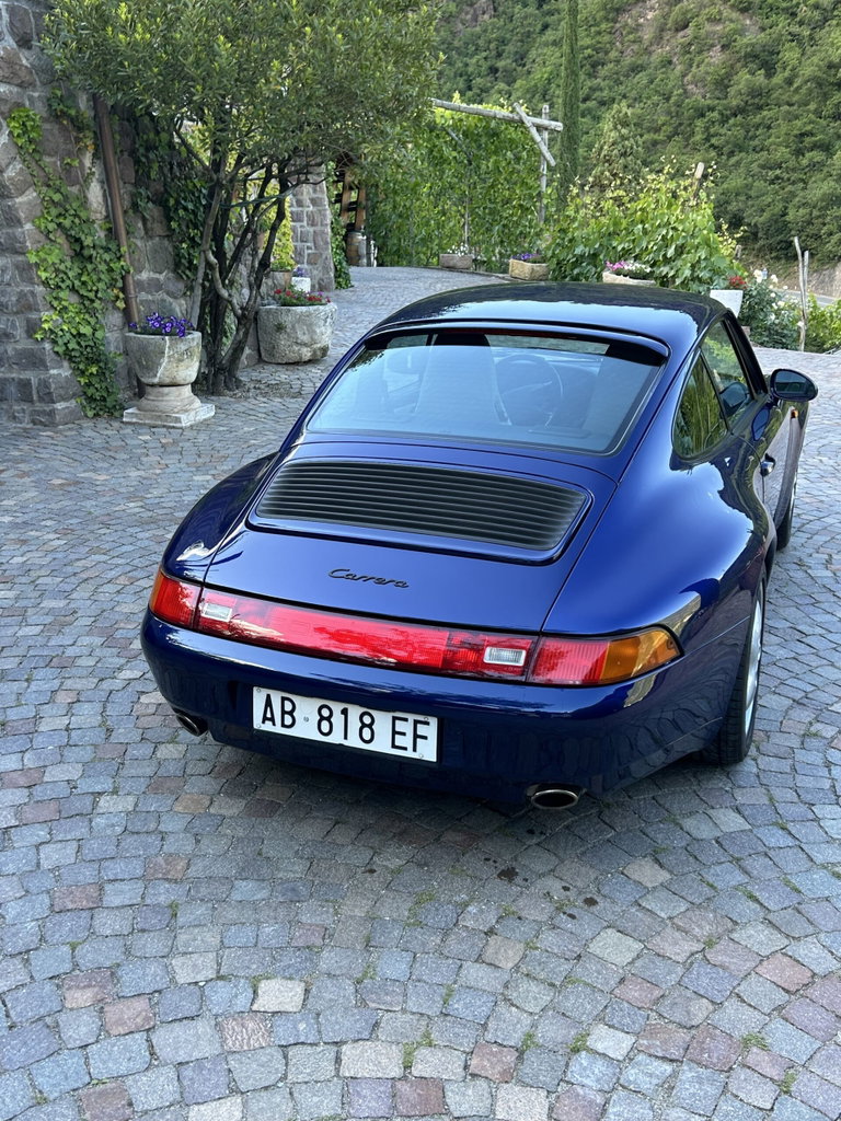 Porsche 993 Carrera
