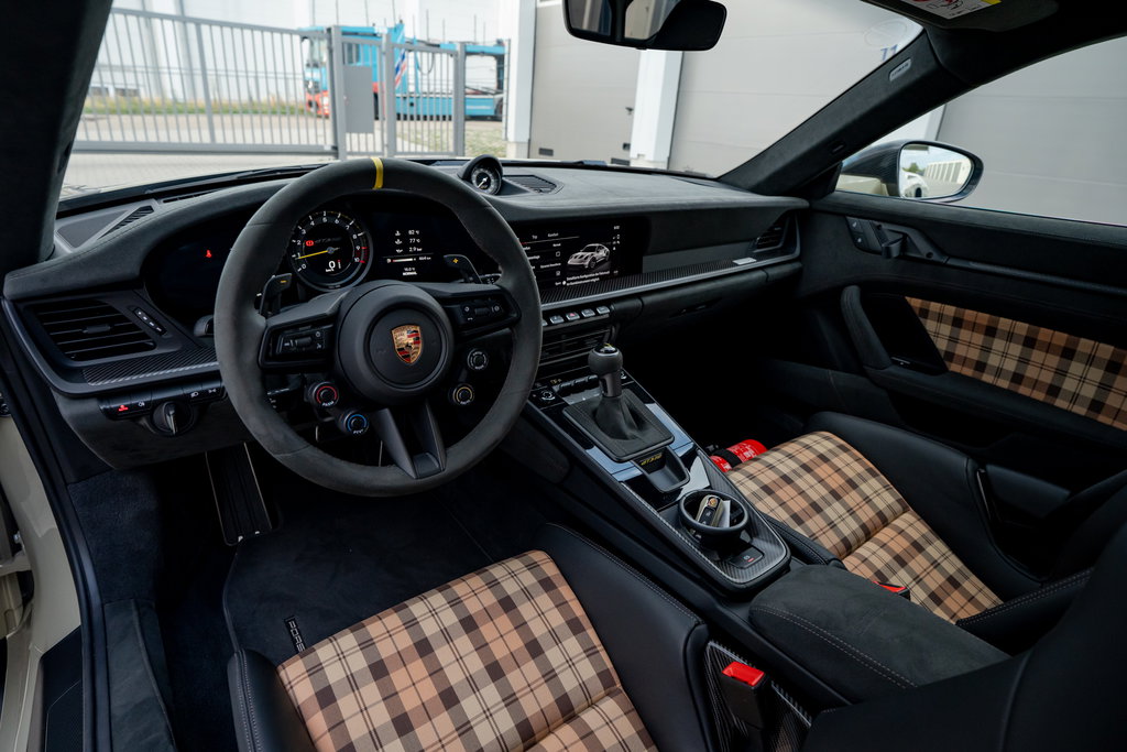 Porsche 992 GT3 RS