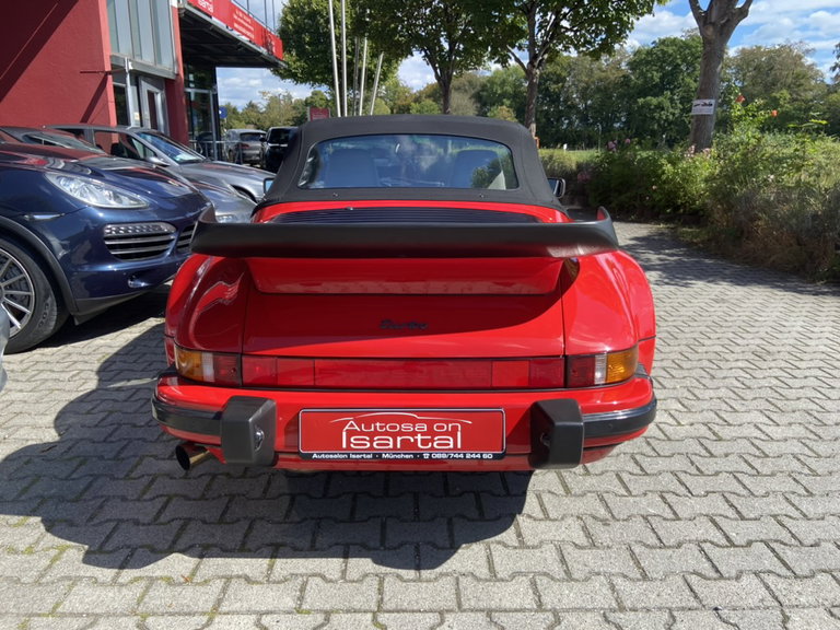 Porsche 911 Turbo 3.3