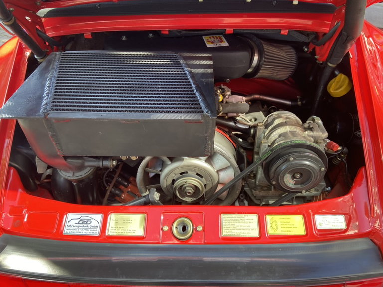 Porsche 911 Turbo 3.3