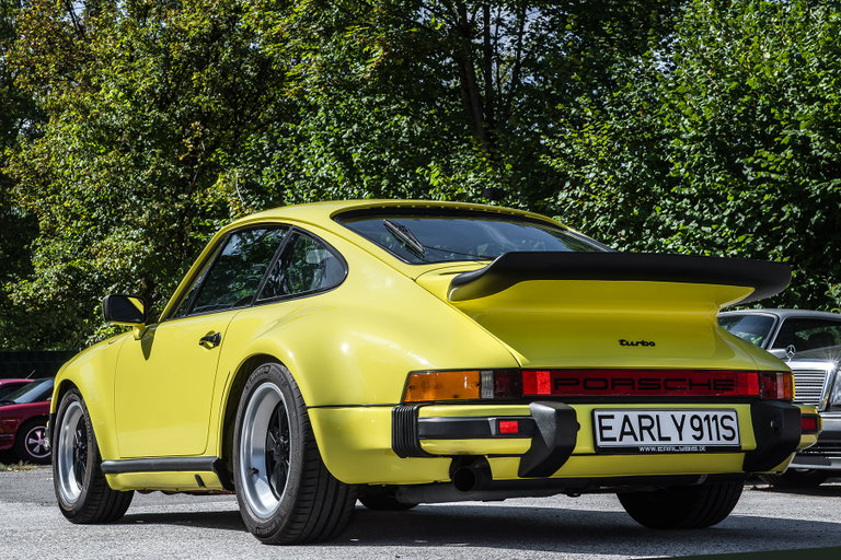 Porsche 911 Turbo 3.0