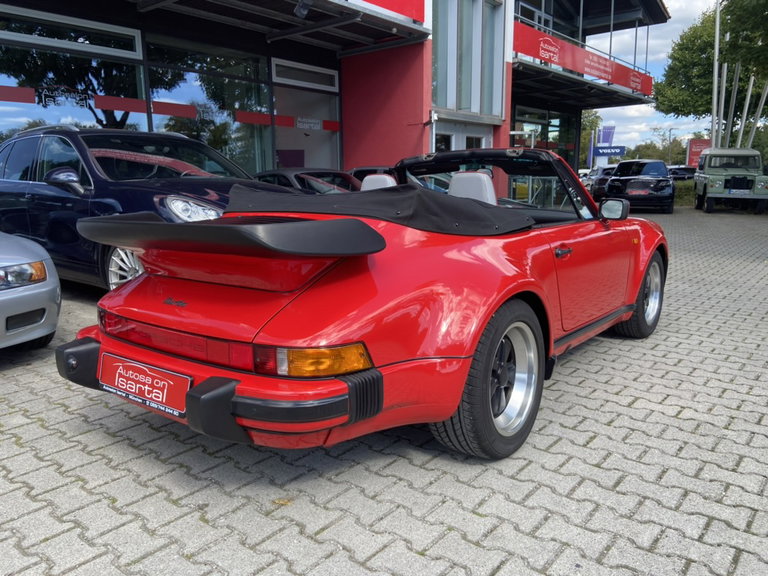 Porsche 911 Turbo 3.3