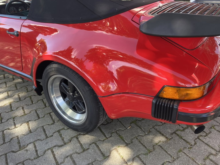 Porsche 911 Turbo 3.3
