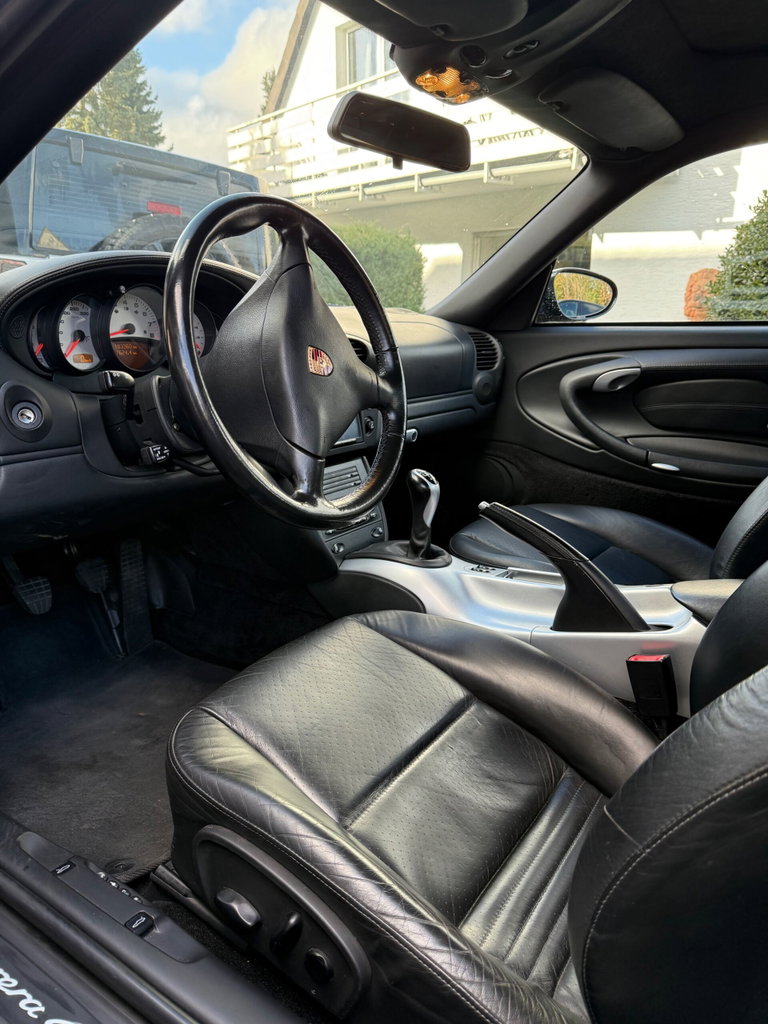 Porsche 996.2 Carrera 4S