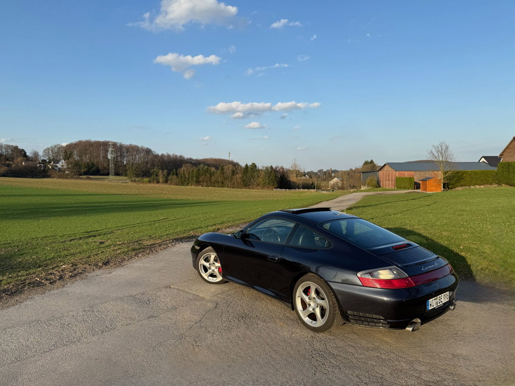 Porsche 996.2 Carrera 4S