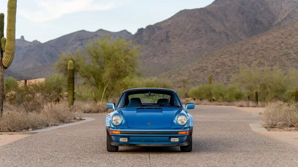 Porsche 911 Turbo 3.3 (US)
