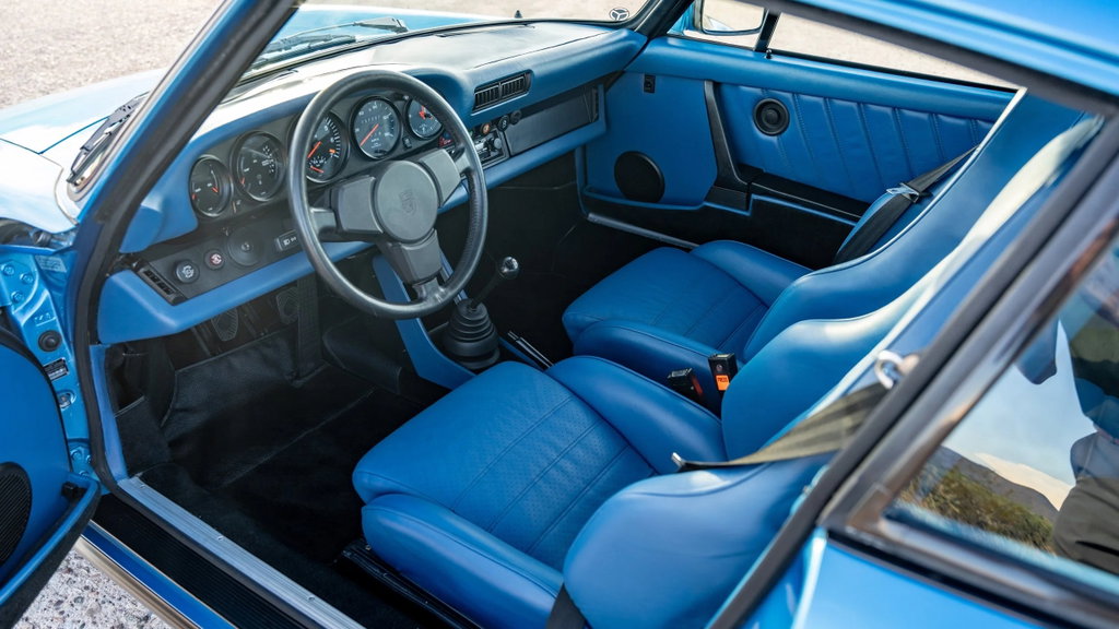 Porsche 911 Turbo 3.3 (US)