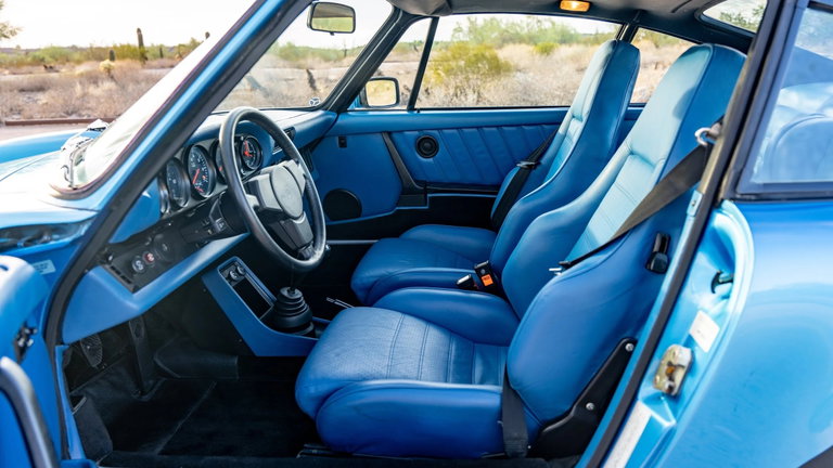 Porsche 911 Turbo 3.3 (US)