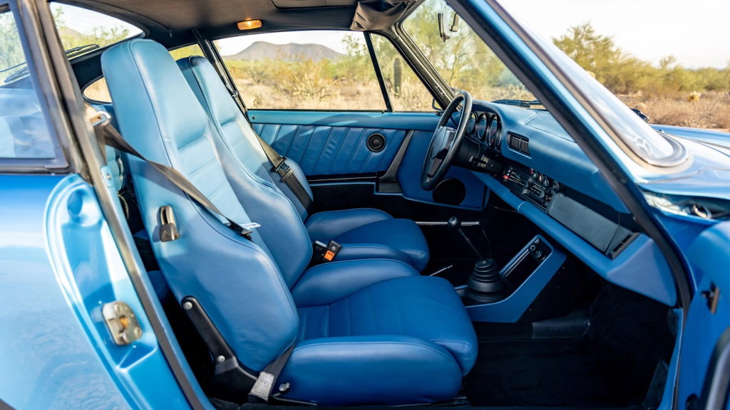 Porsche 911 Turbo 3.3 (US)