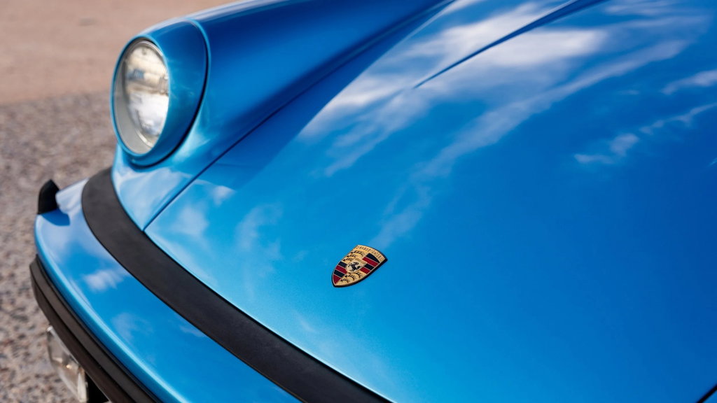 Porsche 911 Turbo 3.3 (US)