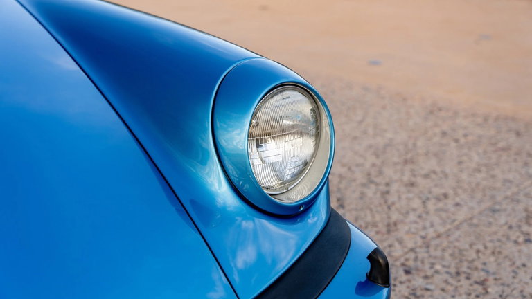 Porsche 911 Turbo 3.3 (US)