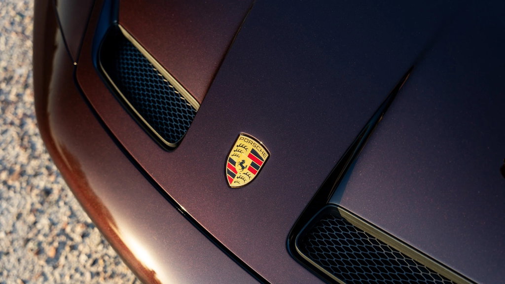 Porsche 992 GT3 Touring