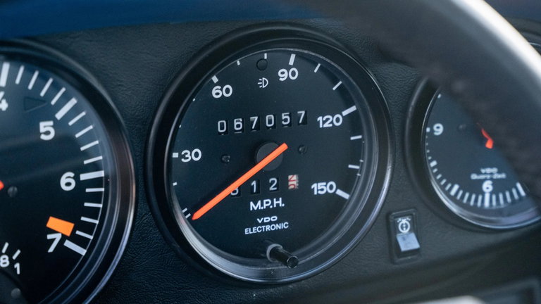 Porsche 911 Turbo 3.3 (US)