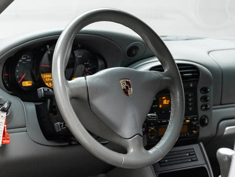 Porsche 996.2 Carrera