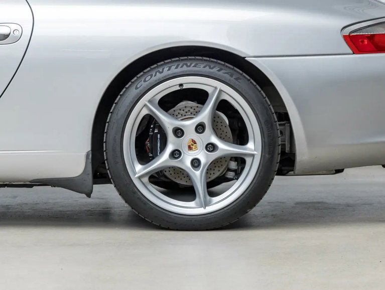 Porsche 996.2 Carrera