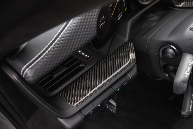 Porsche 992 GT3 Touring
