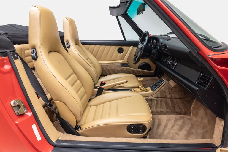 Porsche 964 Carrera 4