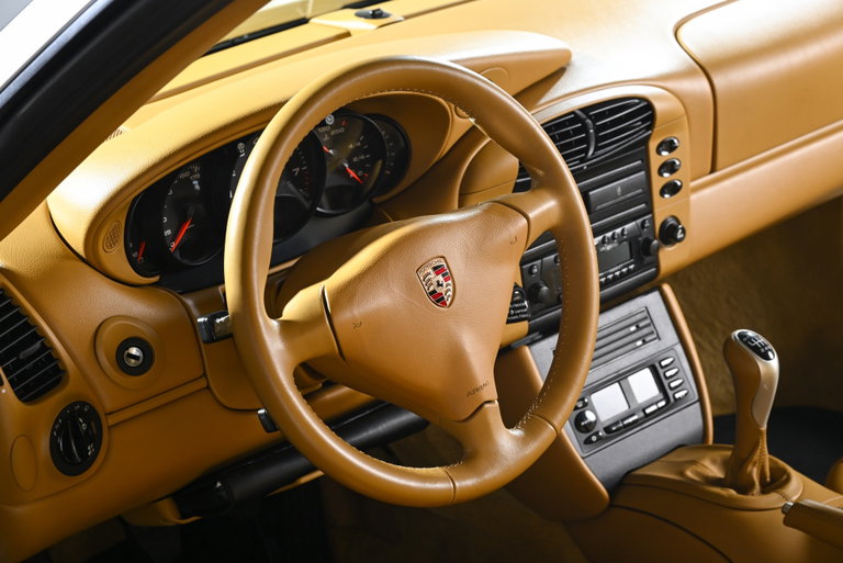 Porsche 996 Carrera