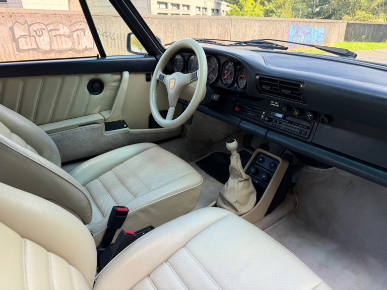 Porsche 911 Turbo 3.3