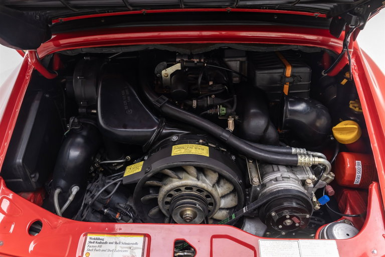 Porsche 964 Carrera 4