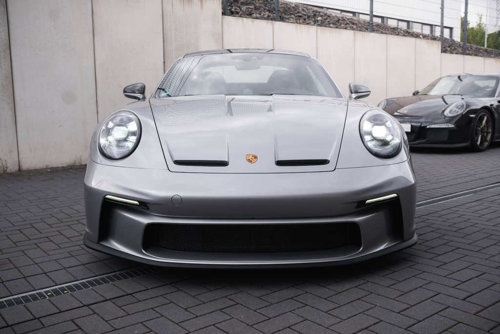Porsche 992 GT3 Touring