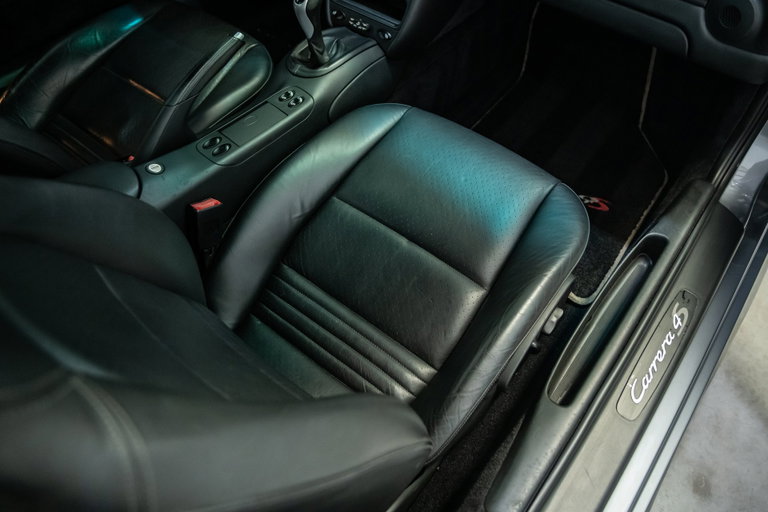 Porsche 996.2 Carrera 4S