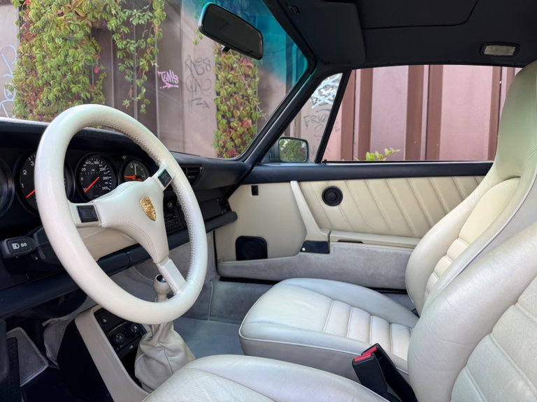 Porsche 911 Turbo 3.3