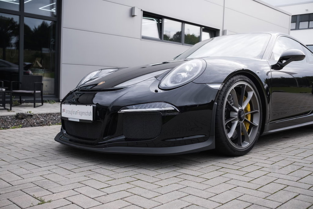 Porsche 911 Carrera S „Martini Racing Edition“