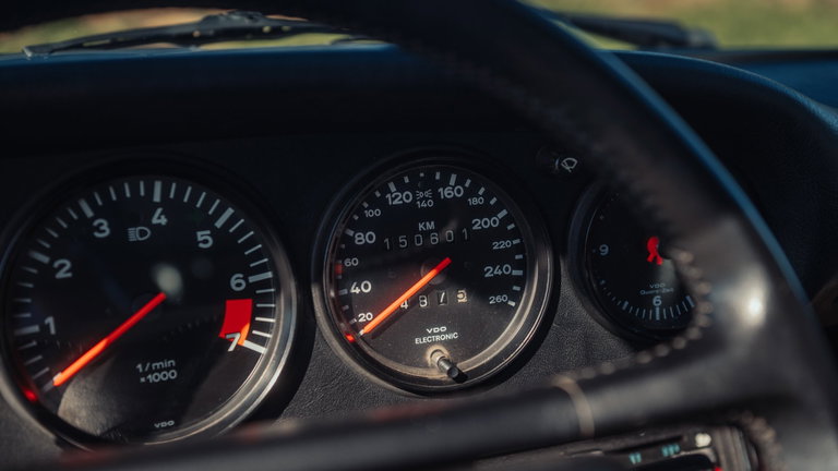 Porsche 911 Carrera 3.2