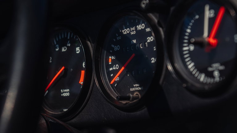 Porsche 911 Carrera 3.2