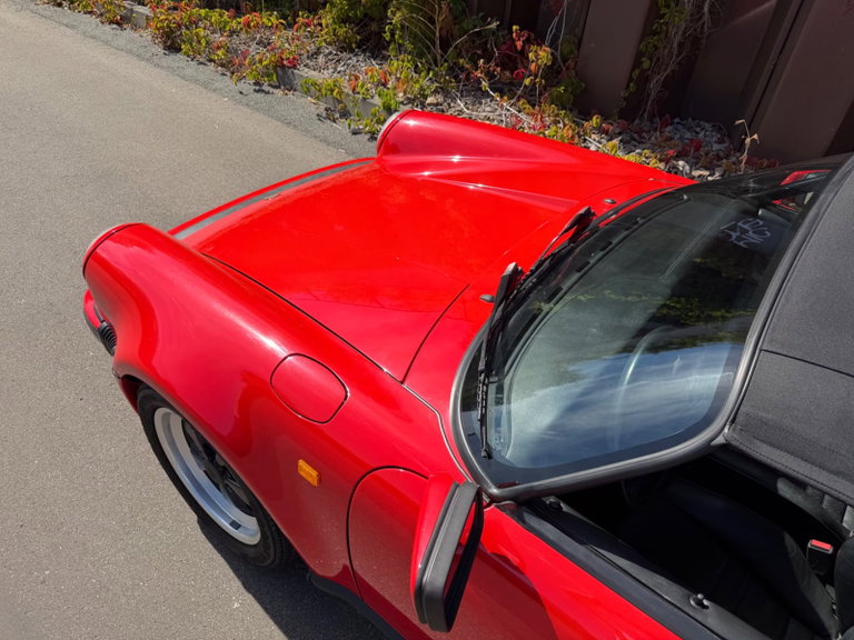 Porsche 911 Carrera 3.2 Speedster