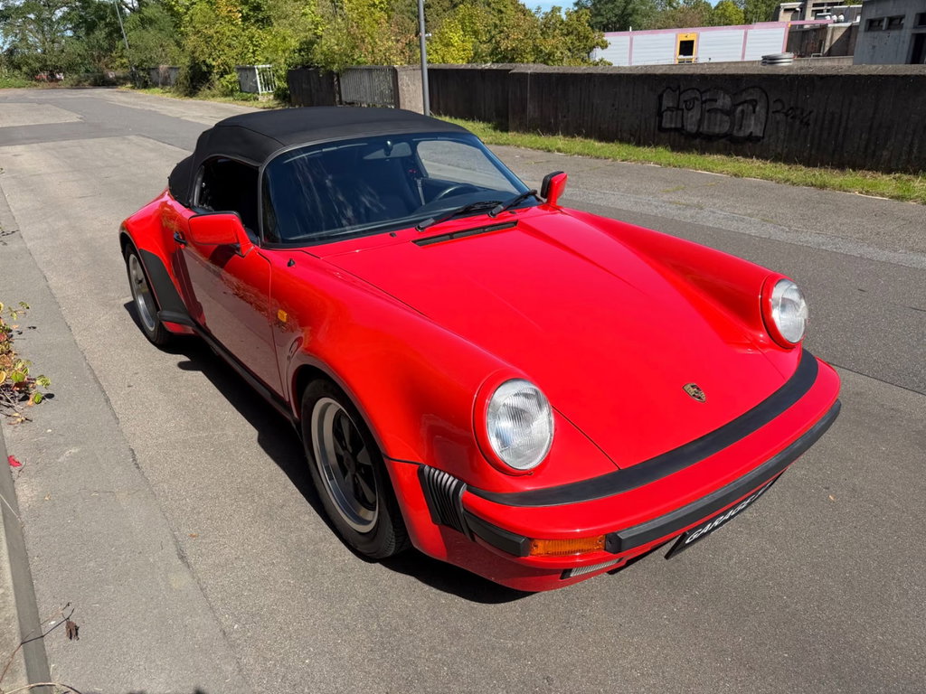 Porsche 911 Carrera 3.2 Speedster