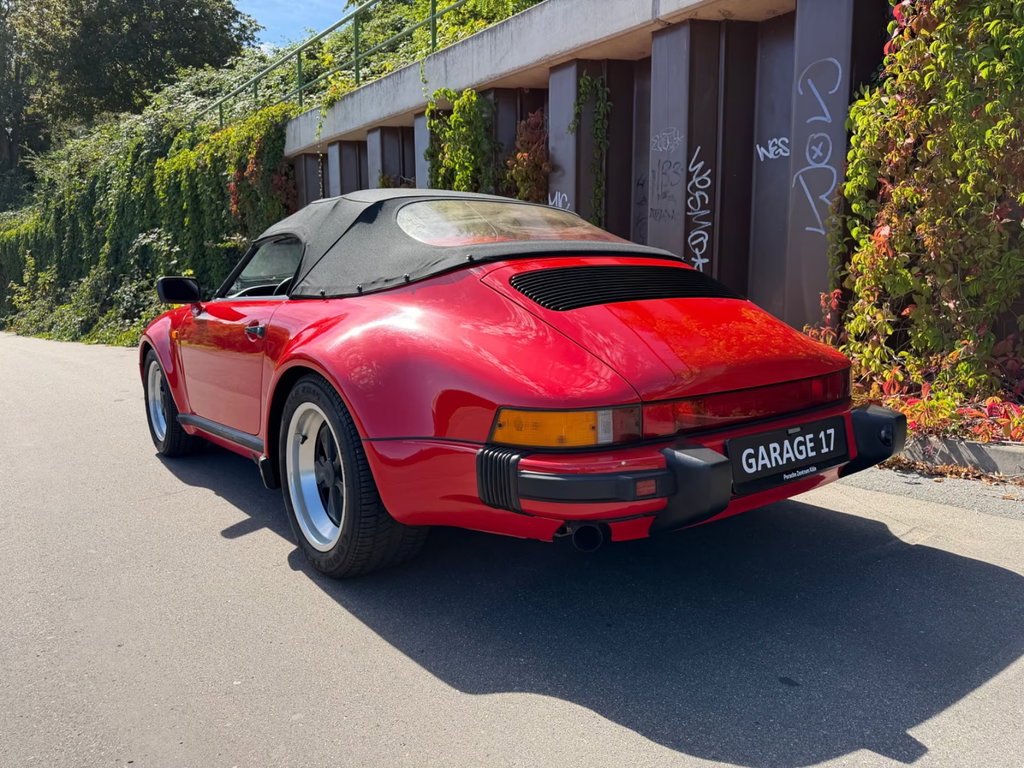 Porsche 911 Carrera 3.2 Speedster