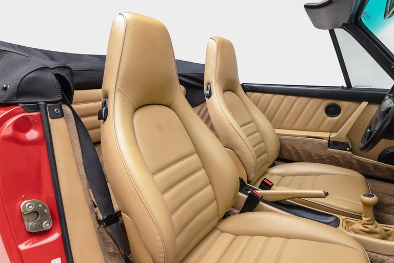 Porsche 964 Carrera 4