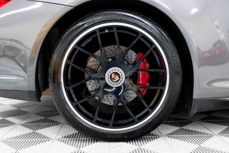 Porsche 997.2 Carrera GTS