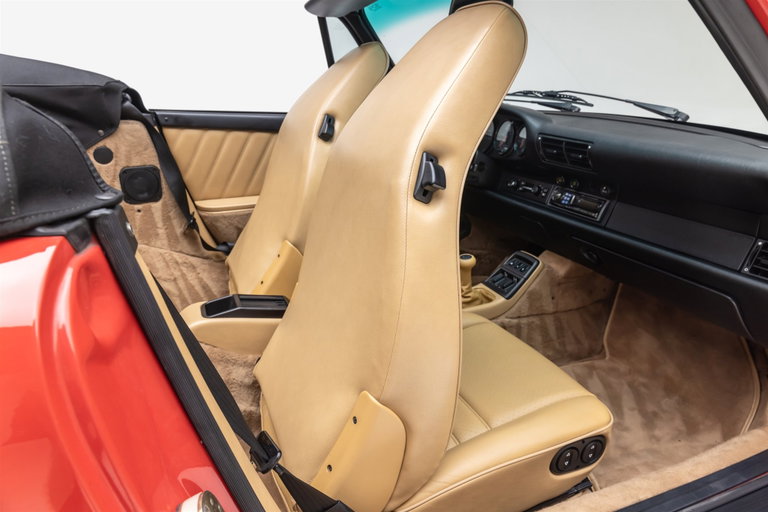 Porsche 964 Carrera 4